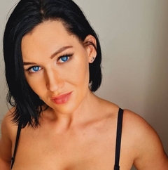 Hot Mommy